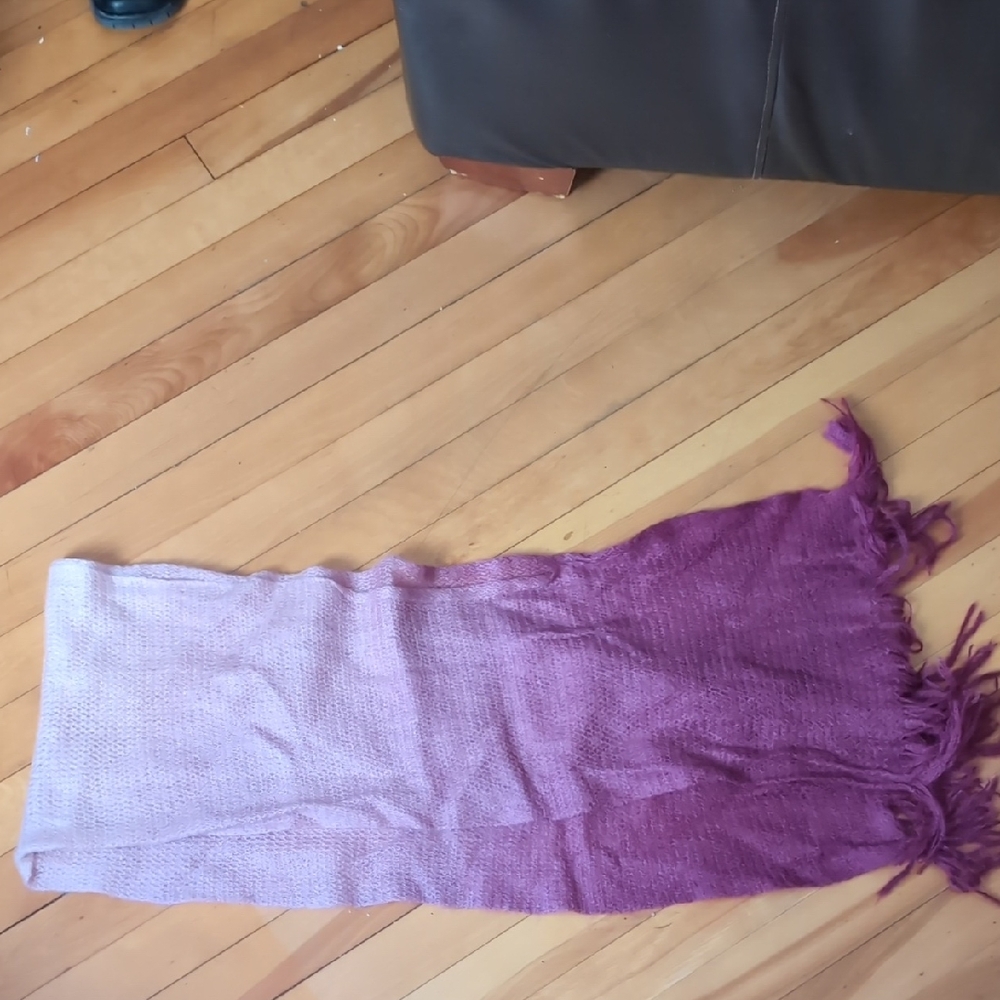 Elegant Italian Mohair Pink/Cranberry Scarf